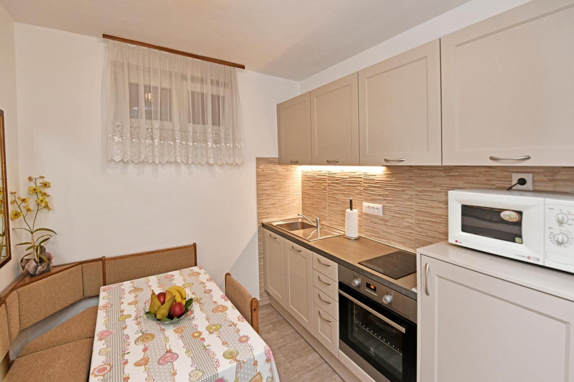 Apartment Slavica Vrvari Poreč Oda fotoğraf