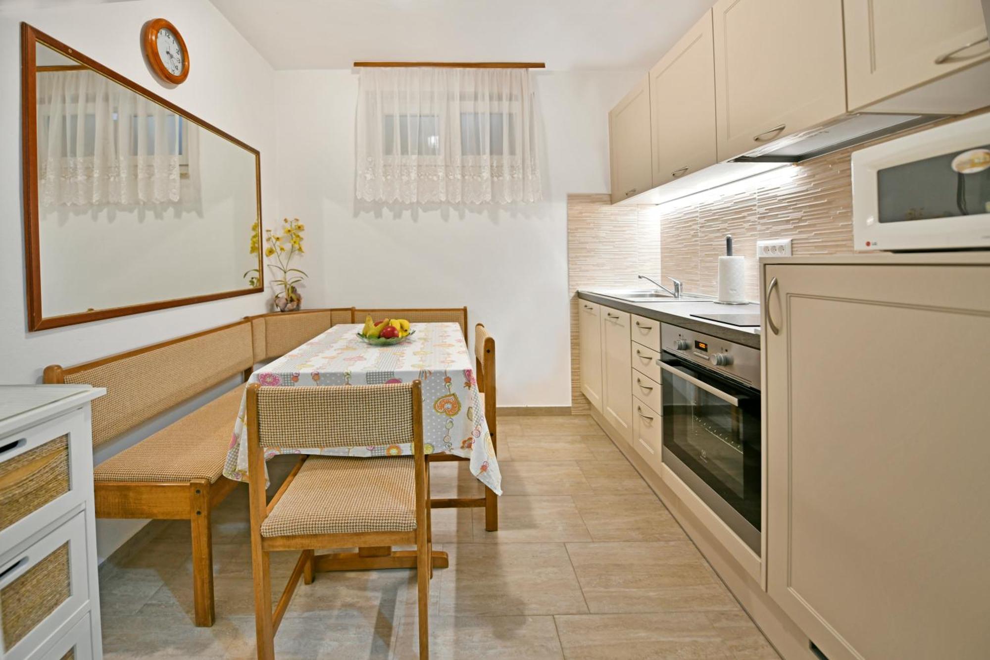 Apartment Slavica Vrvari Poreč Oda fotoğraf